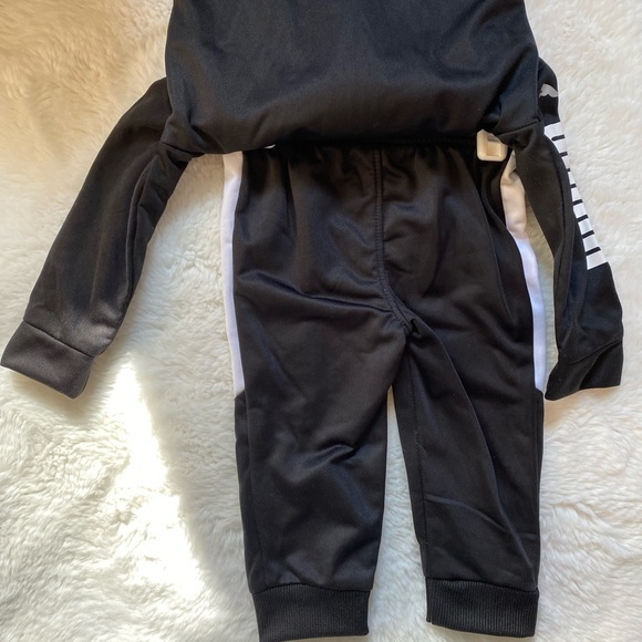 2 Piece Puma Sweatsuit black - Picture 2 of 3